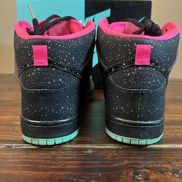 Nike SB Dunk High Premier Northern Lights Shoes - Picture 6 of 10
